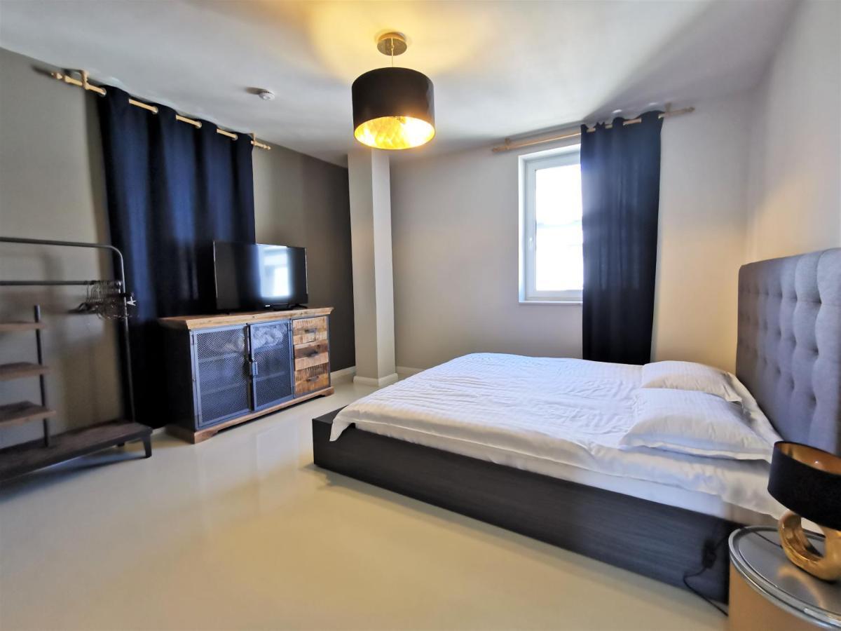 Grey Apartments Cluj-Napoca Eksteriør billede